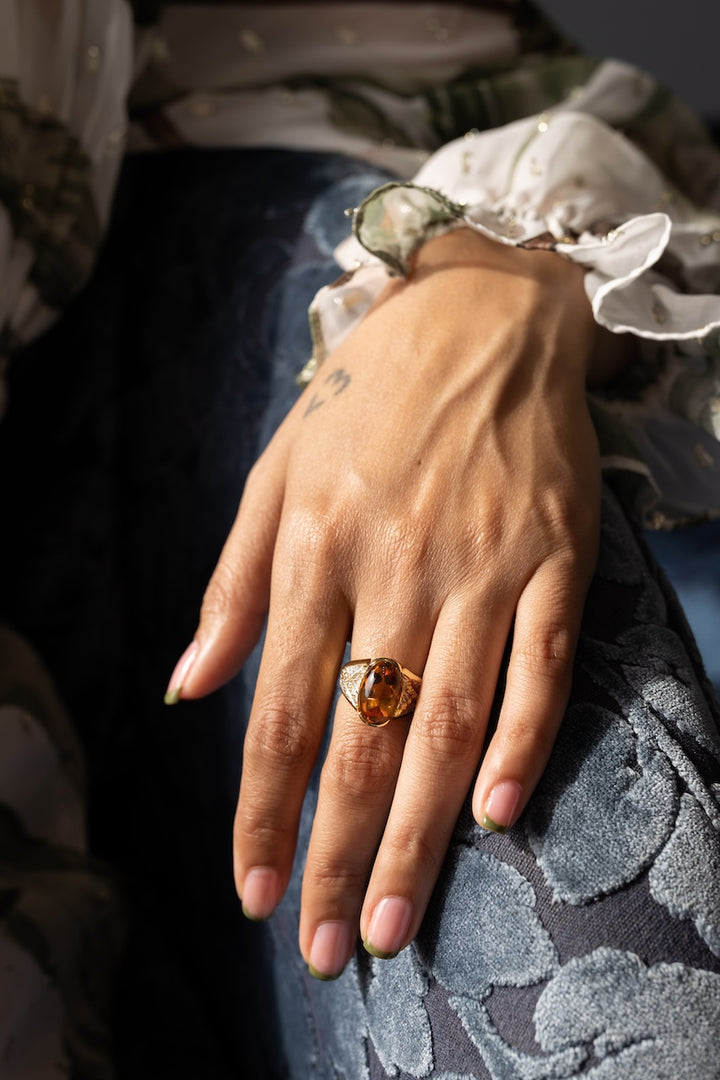 18K Yellow Gold, Platinum & Buff-top Citrine Venti Ring by Michael Bondanza