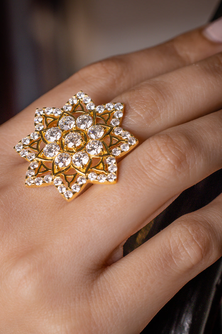 20K Yellow Gold & Diamond Mandala Ring