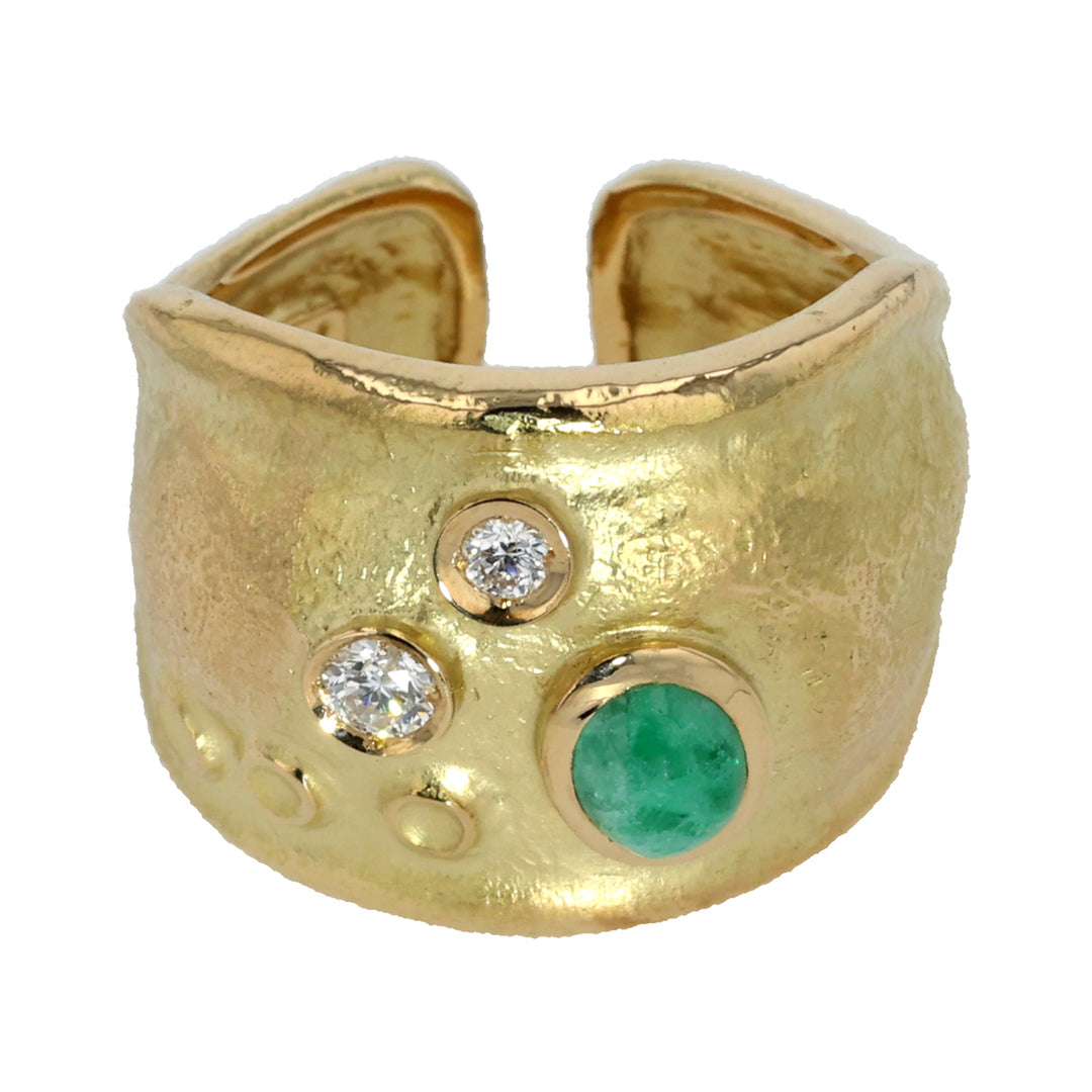 18K Yellow Gold Emerald and Diamond Ring