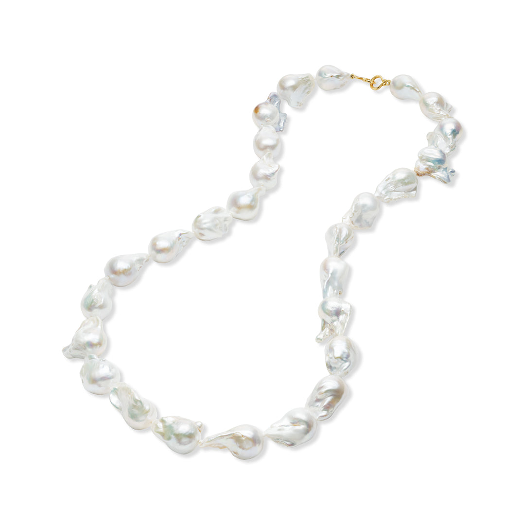 18K Yellow Gold White Freshwater Pearl Necklace