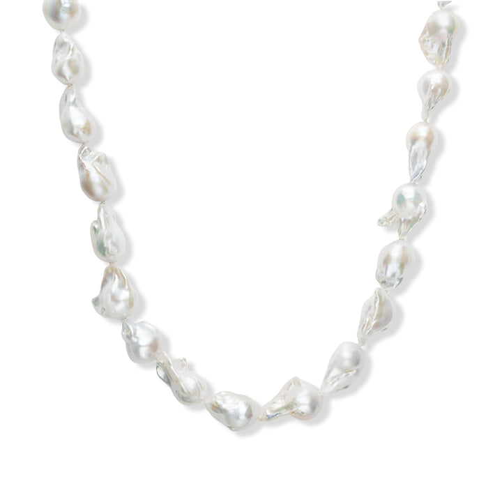 18K Yellow Gold White Freshwater Pearl Necklace