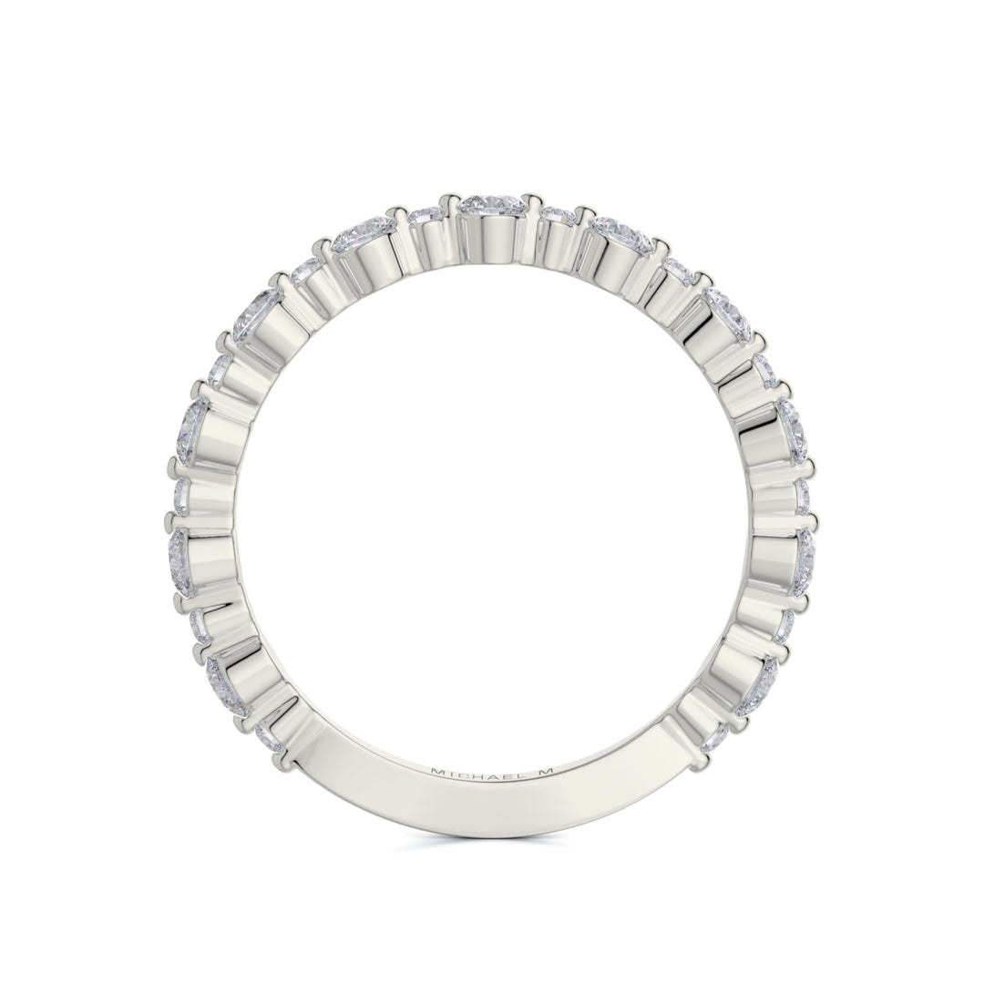 18K White Gold Classic Diamond Cluster Band