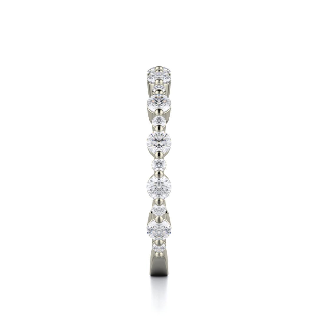 18K White Gold Classic Diamond Cluster Band