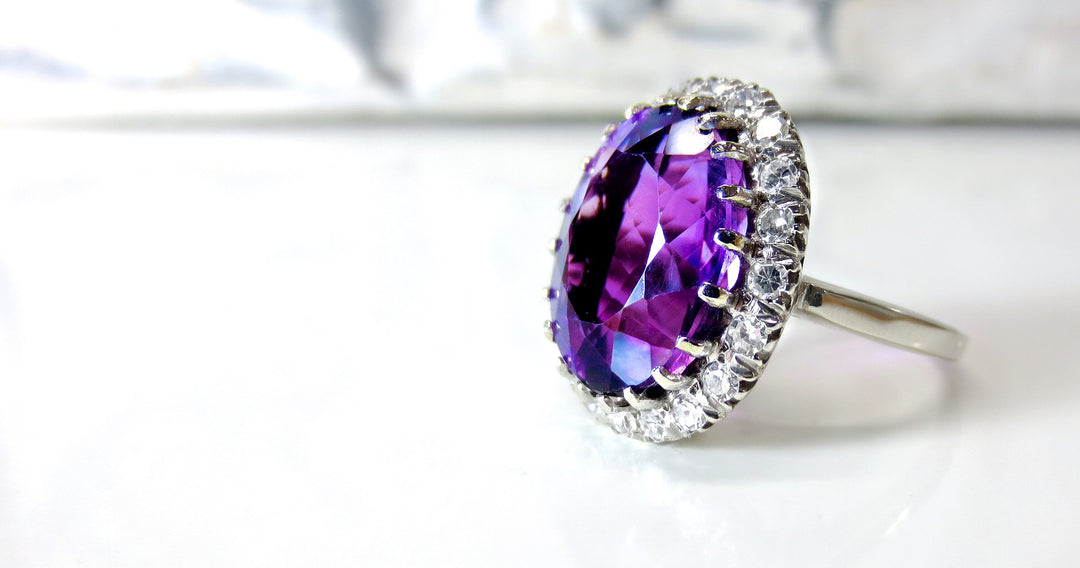 Gemstone Jewelry Trends: Which Stone Will Hold Its Value Over Time?