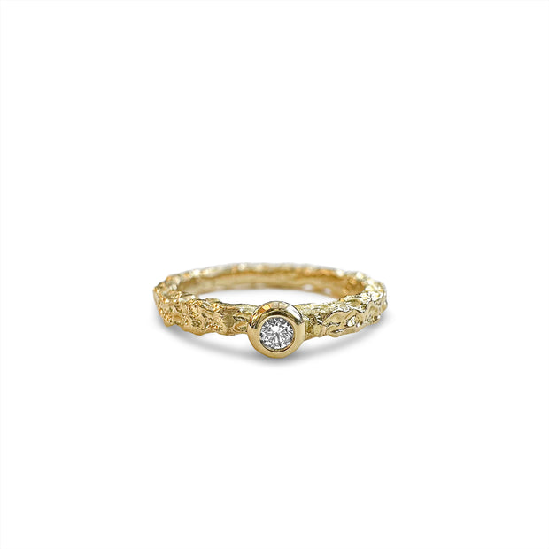18K Yellow Gold Golden Glow Gleam Diamond Ring