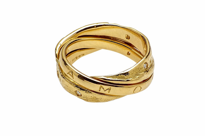 Double 18K Yellow Gold RIng with Diamond & "AMORE MIO" Engraving.