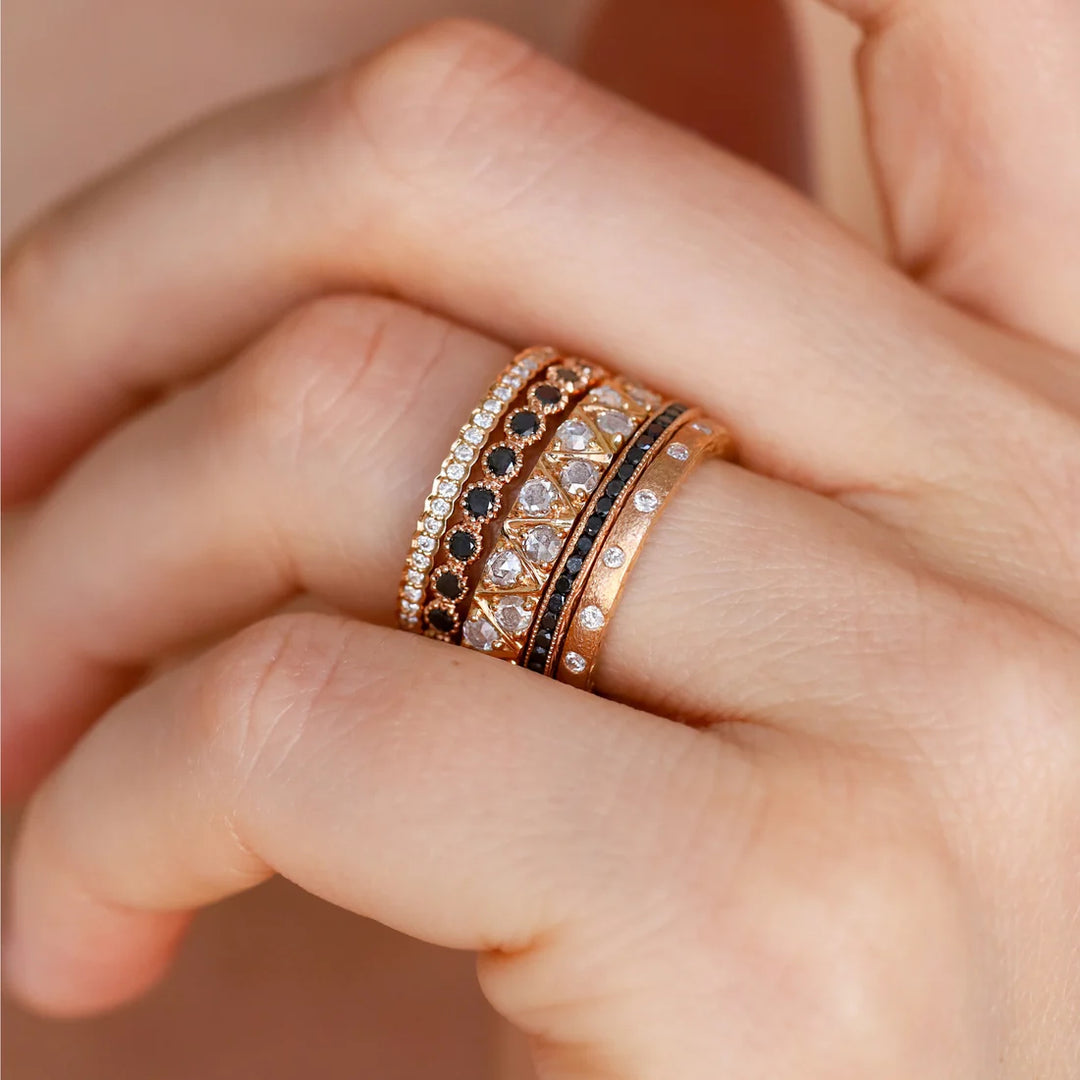18K Rose Gold Dunes Narrow White Diamond Band