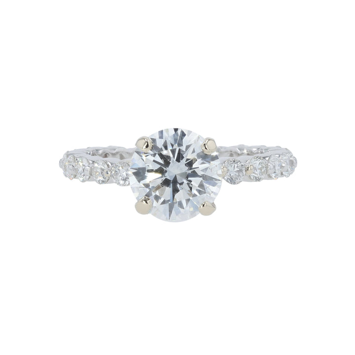18K White Gold & Lab Grown Round Brilliant Diamond Ring.