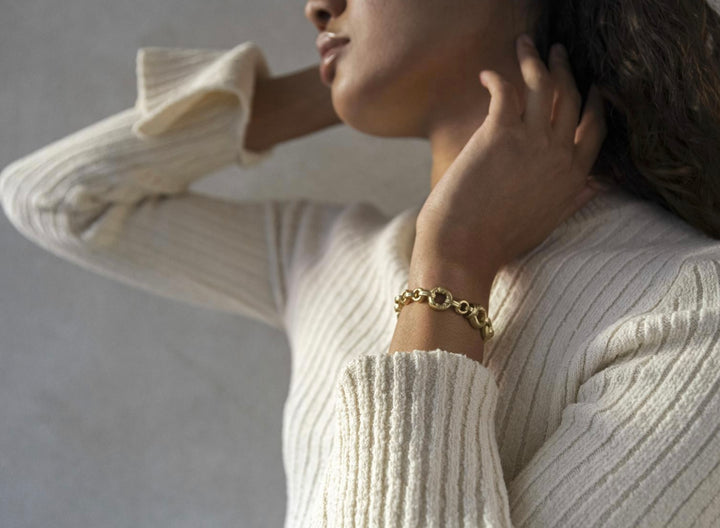 18K Yellow Gold Cleopatra Round Link Mesh Bracelet