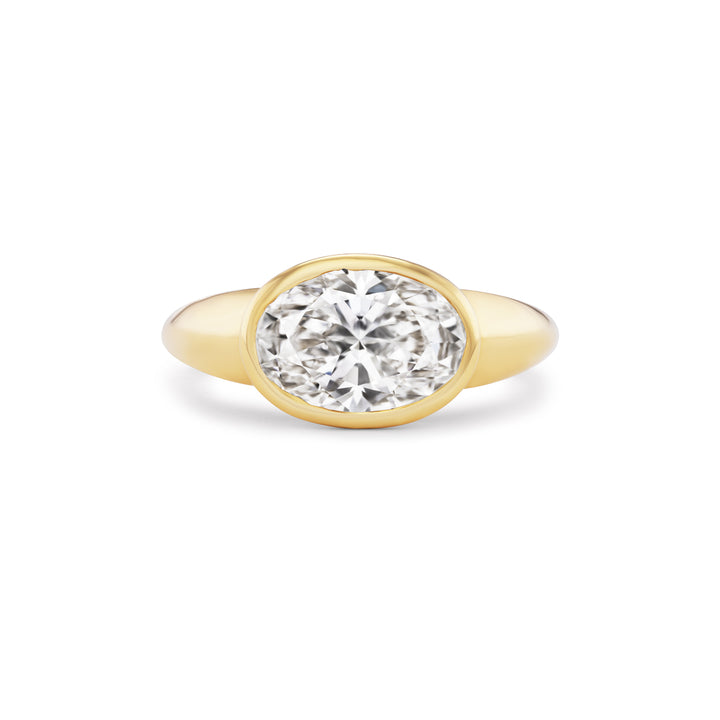 Contemporary Windsor Ring in 18K Yellow Gold with Oval 2.75ct LG Diamond