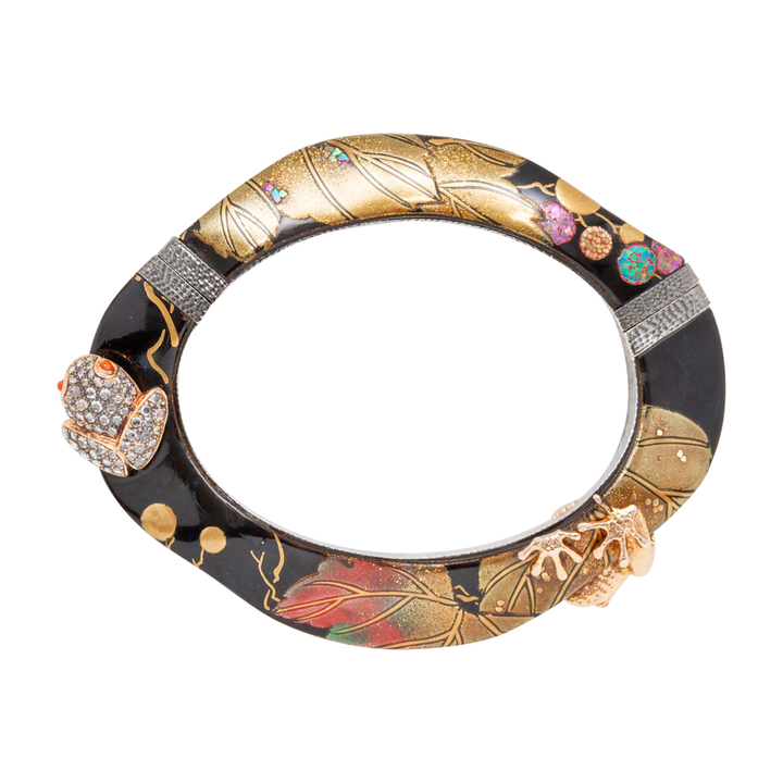 9KPG Japanese Lacquer Bangle with Diamond Frog