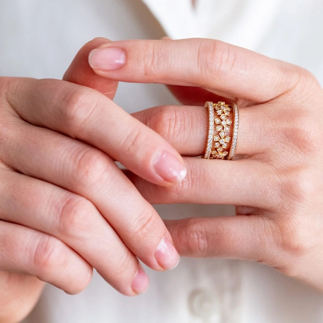 18K Yellow Gold Diamond Eternity Band