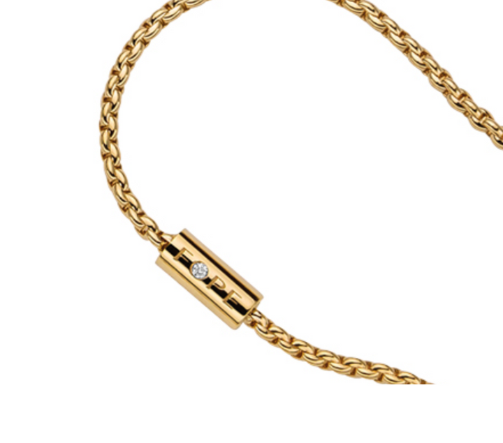 37.5" Necklace of 18K Yellow Gold with 3 gold stations & 1 Round Brilliant Cut Diamond.