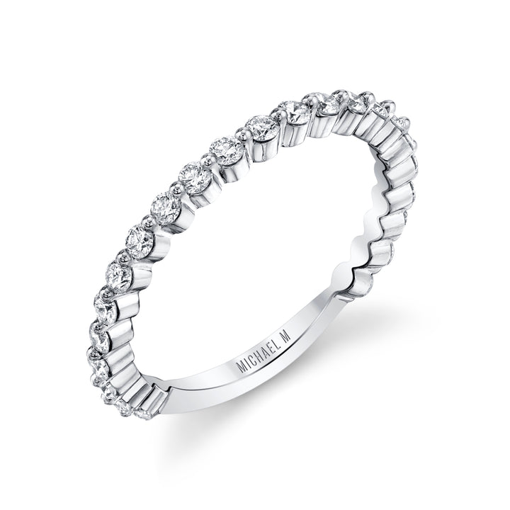 18K White Gold Shared Prong Diamond Band