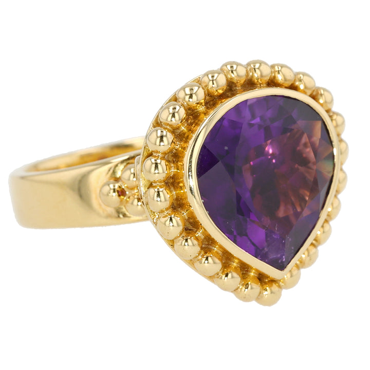 18K Yellow Gold Amethyst Ring