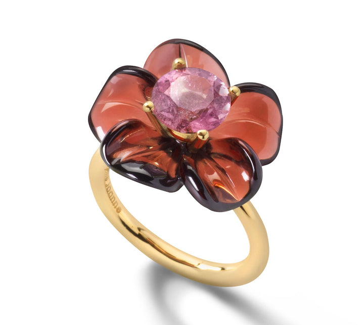 18K Yellow Gold Garnet Island Flower Ring