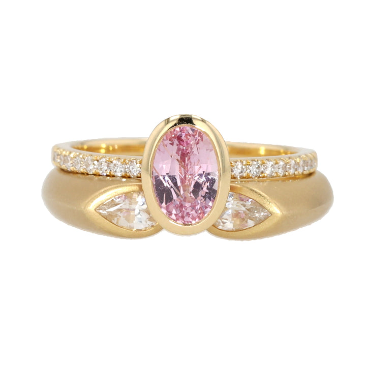 18K Yellow Gold White Sapphire Hug Ring