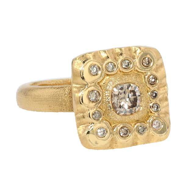 18K Yellow Gold Brown Diamond Ring