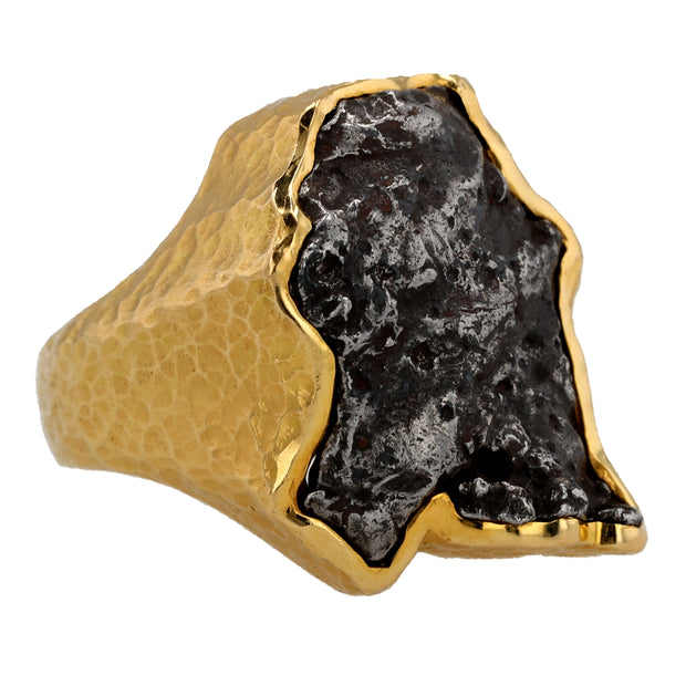 18K Yellow Gold Noir Authentic Sikhote-Alin Meteorite Ring
