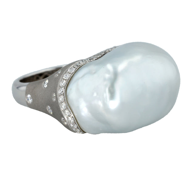 18K White Gold White South Sea Pearl and Diamond Ring